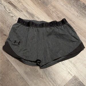 Under Armour shorts size medium